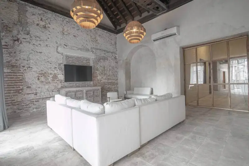 Casa Cabal, Centro Histórico